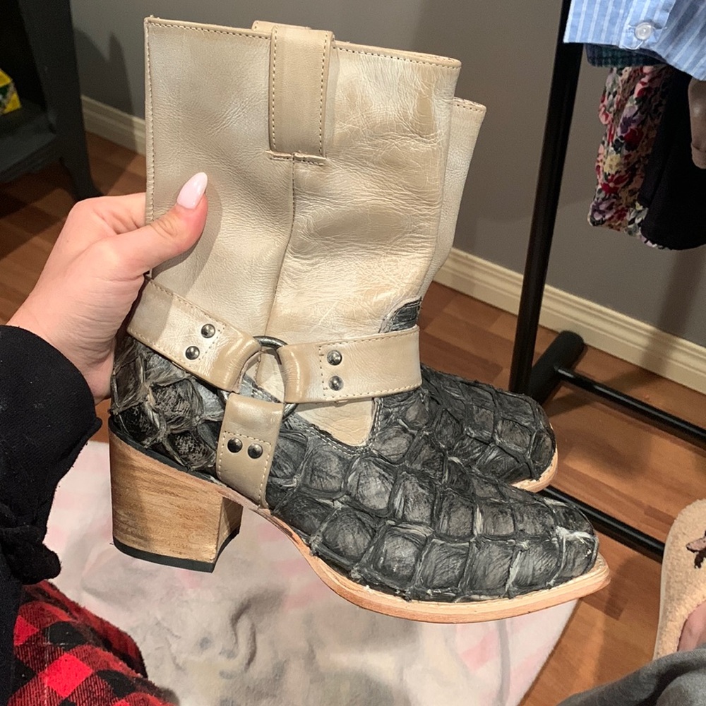 Free Bird by Steve Madden Boots